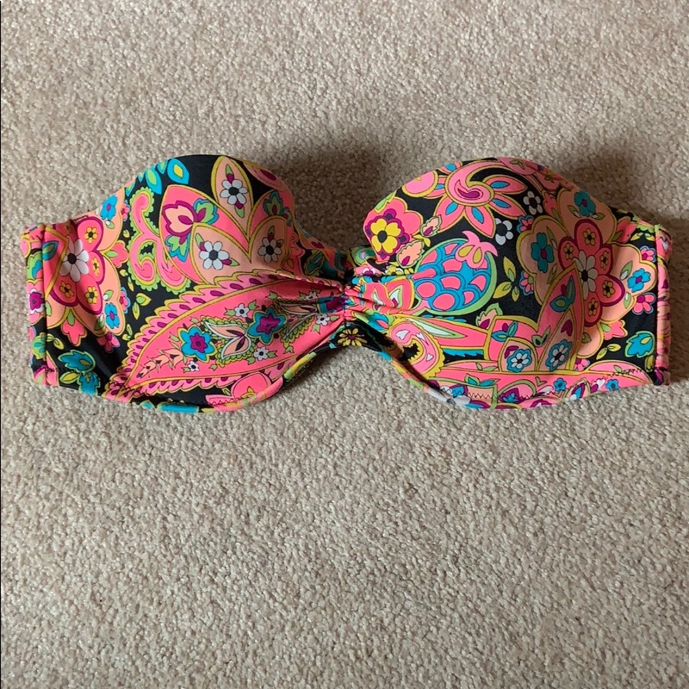 Patterned Victoria’s Secret Bathing Suit Top